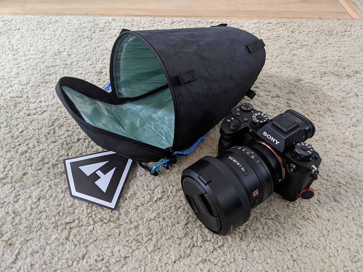 HMG Camera Pod Sony Camera