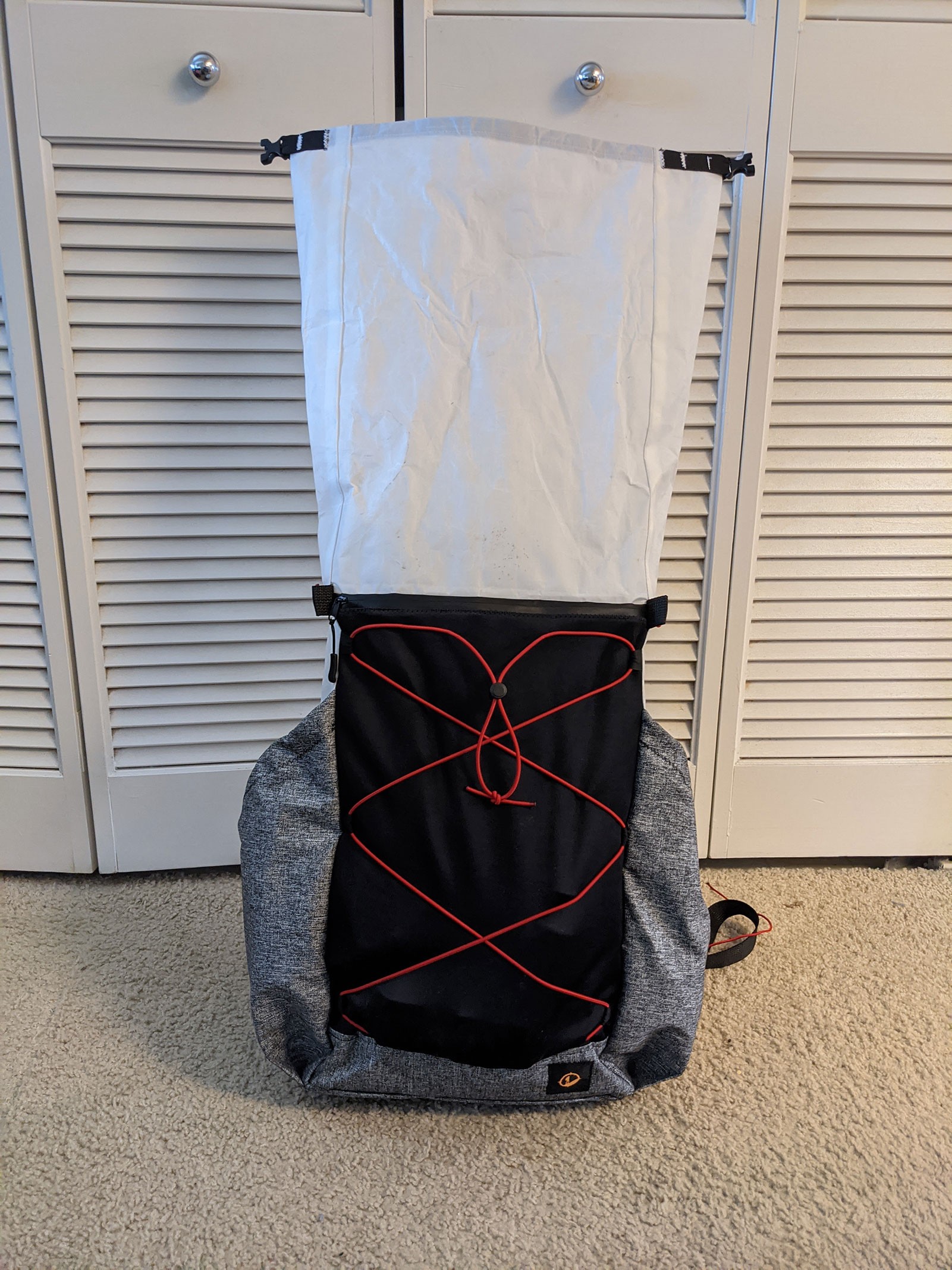 myog-dyneema-backpack.jpeg