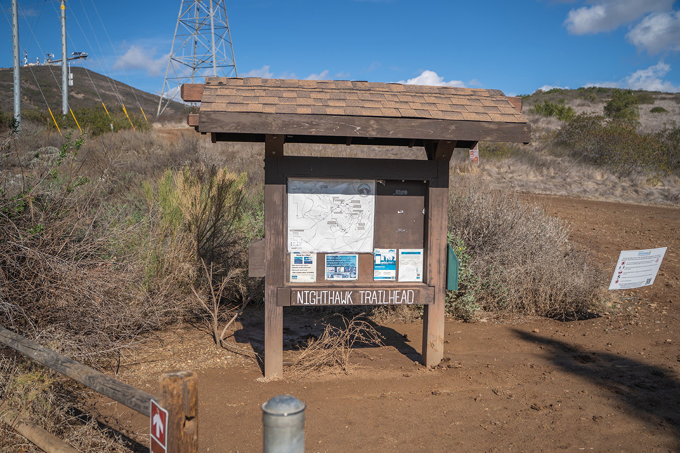 nighthawk-trailhead.jpg